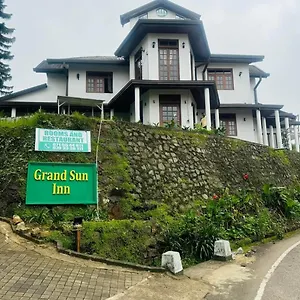 https://grand-sun.kandyhotelsnow.com